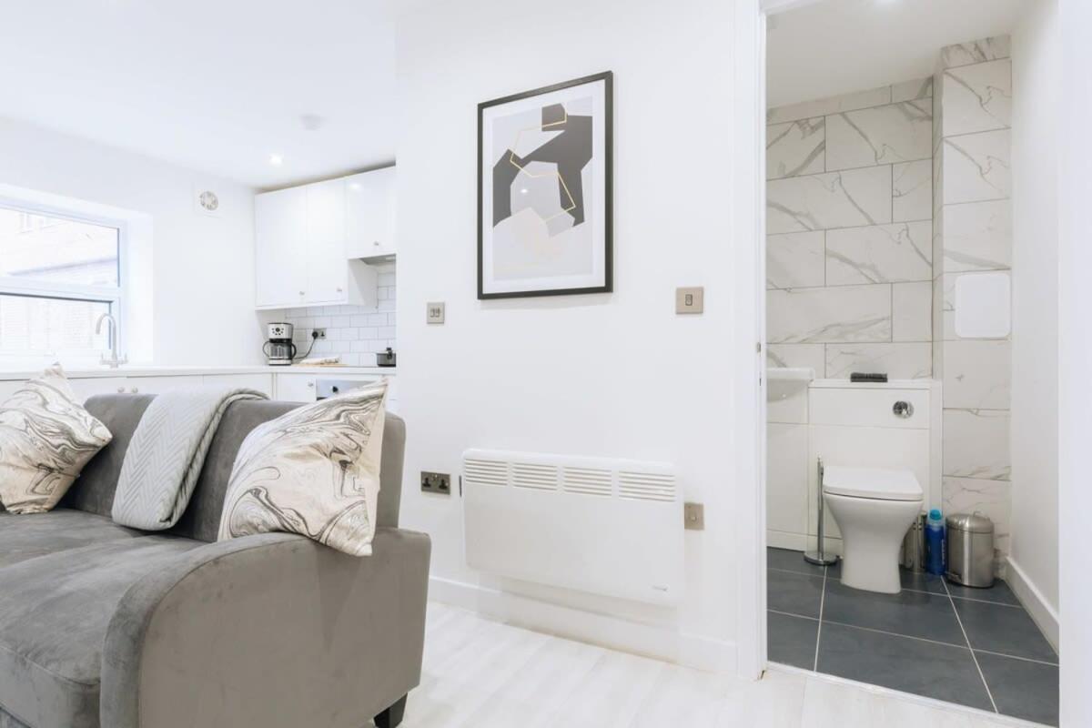 Modern 1 Bedroom Apartment In Central Ipswich Extérieur photo