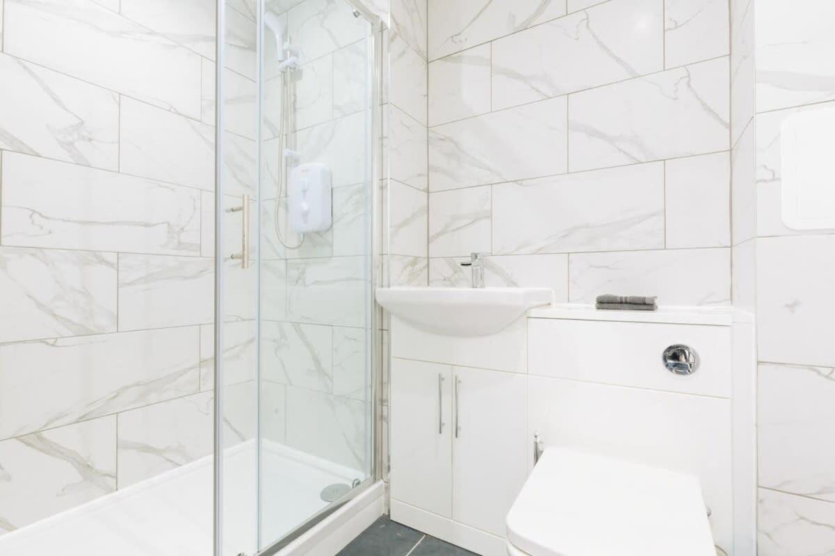 Modern 1 Bedroom Apartment In Central Ipswich Extérieur photo