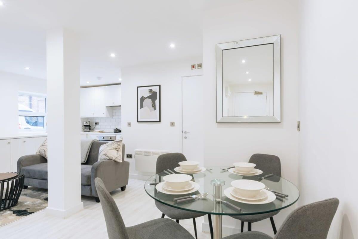 Modern 1 Bedroom Apartment In Central Ipswich Extérieur photo