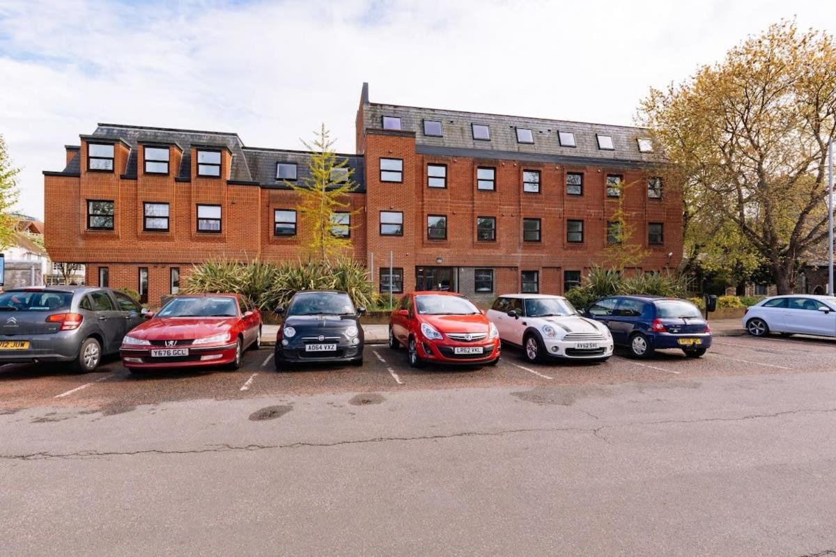 Modern 1 Bedroom Apartment In Central Ipswich Extérieur photo